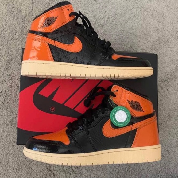 shattered backboard 3.0 gs size 7